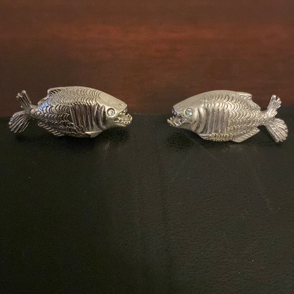 Designer Cuff links. “Piranha” Robert Tateossian of London. - Picture 1 of 4